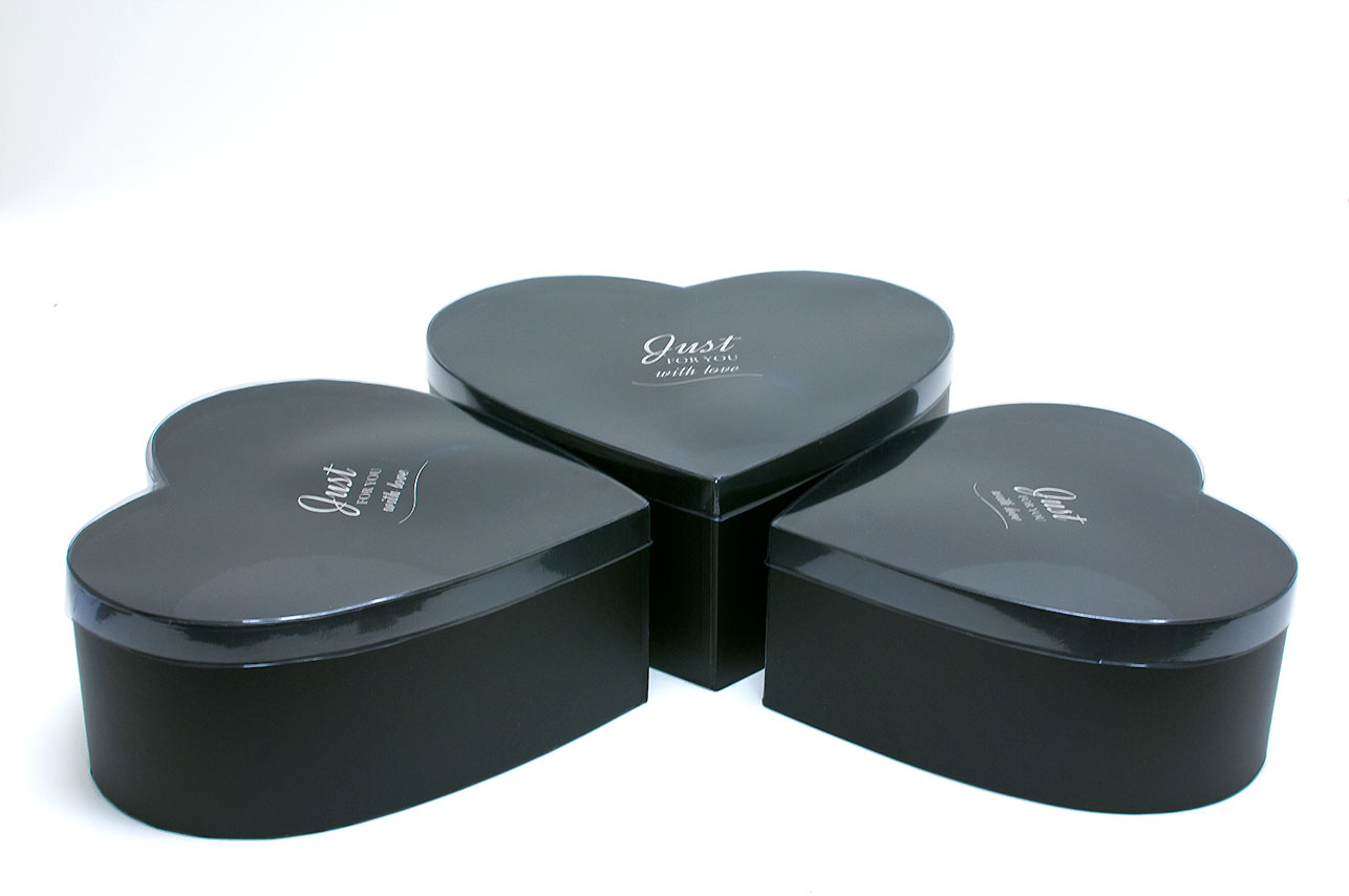 set of 3 heart shape black flower boxes