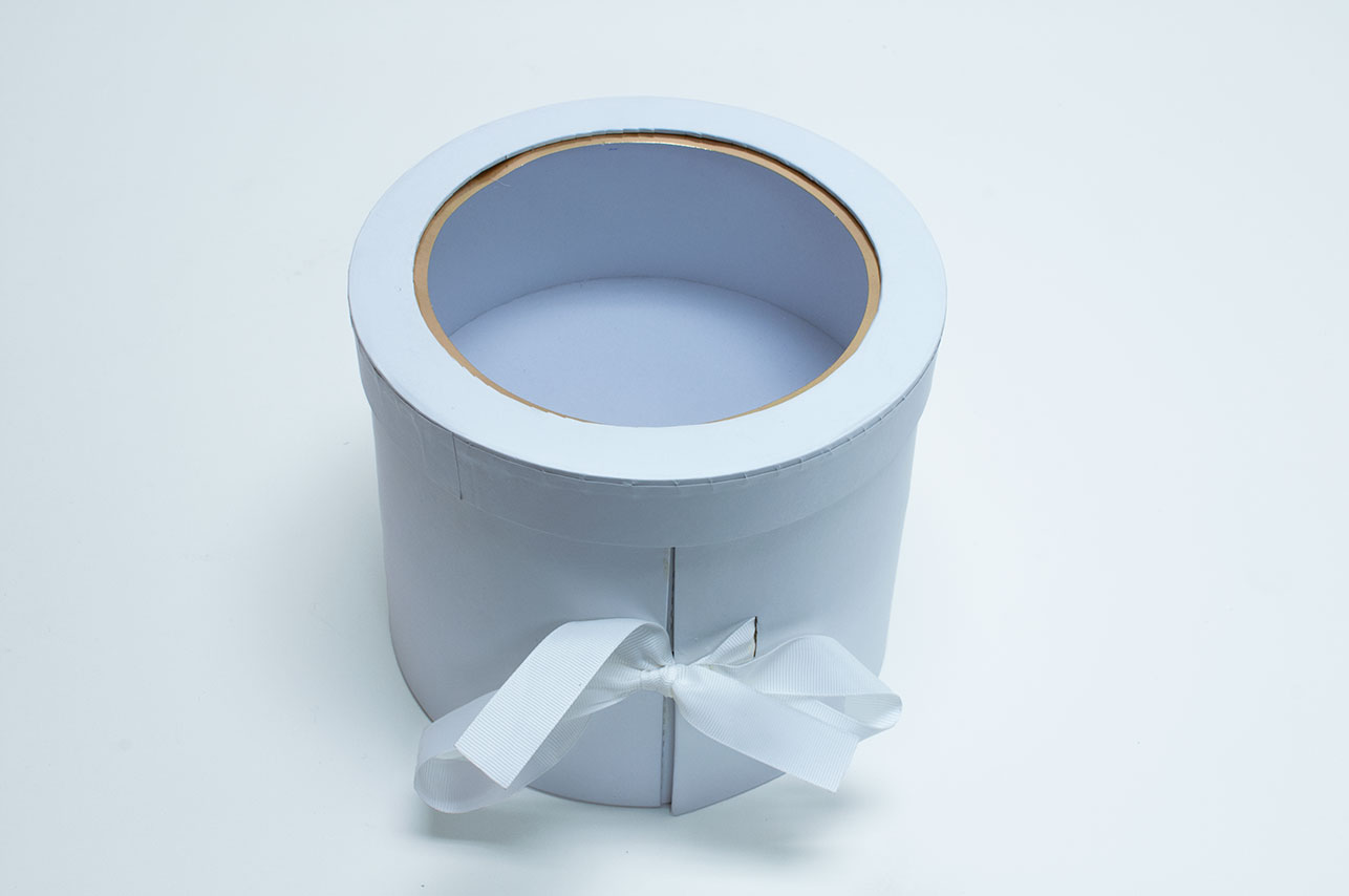 White Round Flower Box