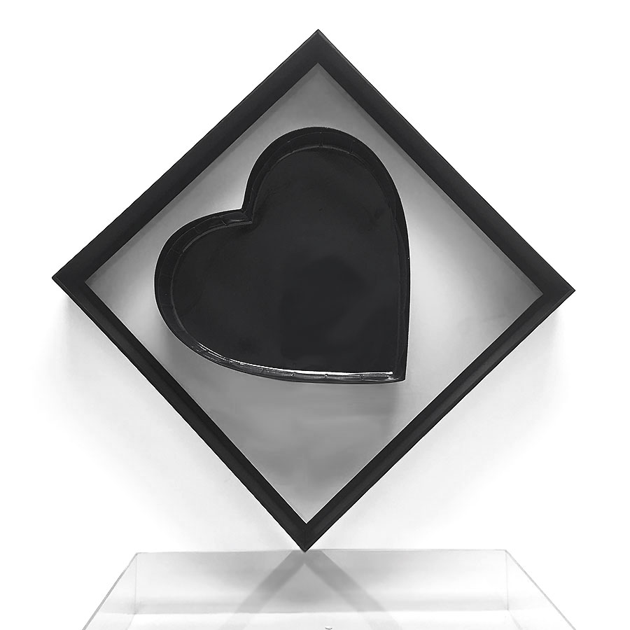Acry101PFLblk-1a Large Size Clear Heart Shape Flower Box
