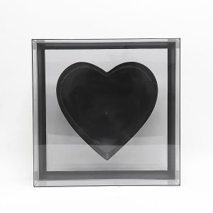 X Large Black Transparent Hard Plastic Square Flower Box With Heart Shape In The Middle