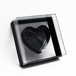 Black Transparent Hard Plastic Square Flower Box With Heart Shape In The Middle