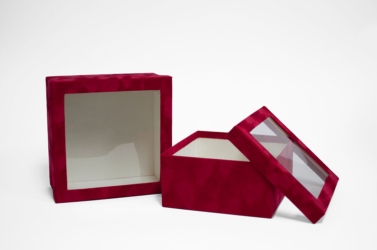 w7338 Red Velvet Square Flower Box with Window Set of 2 w7338 Red Velvet Square Flower Box with Window Set of 2