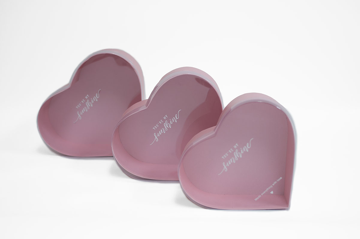 W9827 Clear Lid Pink Heart Shape Flower Box Set of 3