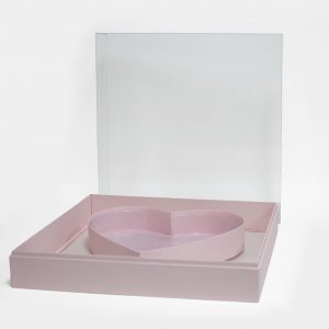X Large Pink Transparent Hard Plastic Square Flower Box With Heart Shape In The Middle